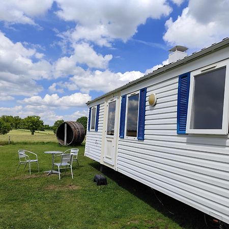 La Billardiere Camping A La Ferme Le Menil-Ciboult Buitenkant foto