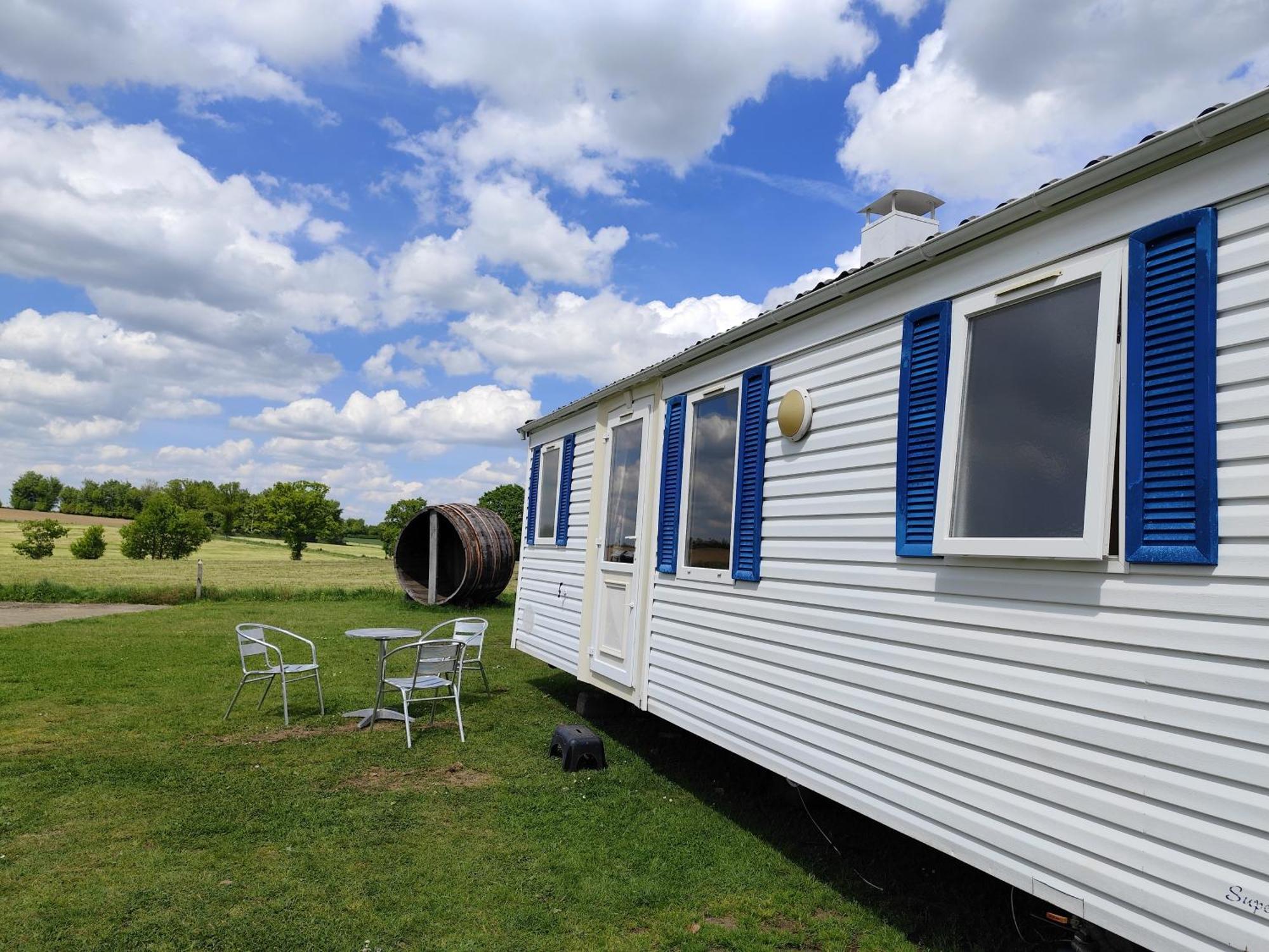 La Billardiere Camping A La Ferme Le Menil-Ciboult Buitenkant foto